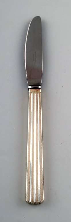 8 stk. Georg Jensen Sterlingsølv Bernadotte frokostkniv #023. 
