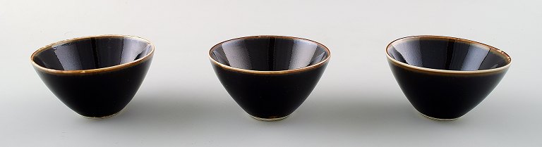 Rørstrand/Rorstrand, 3 ceramic bowls.
