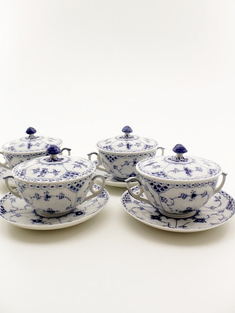 Royal Copenhagen musselmalet halvblonde bouillon kopper 1/764 solgt