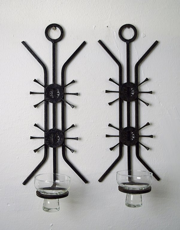 Erik Höglund style. Sweden 60 / 70s.
Two two-armed candlesticks.