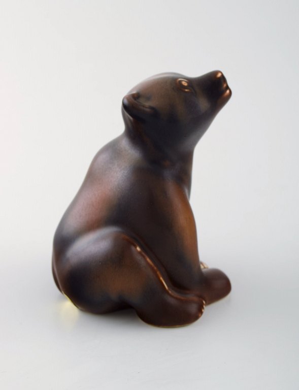 Rare Rörstrand stoneware figure by Gunnar Nylund, bear.
