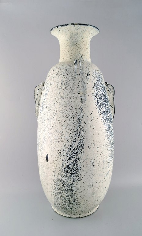 Colossal Kähler by Svend Hammershøi, HAK, glazed vase, 1930s.
Rare Shape.