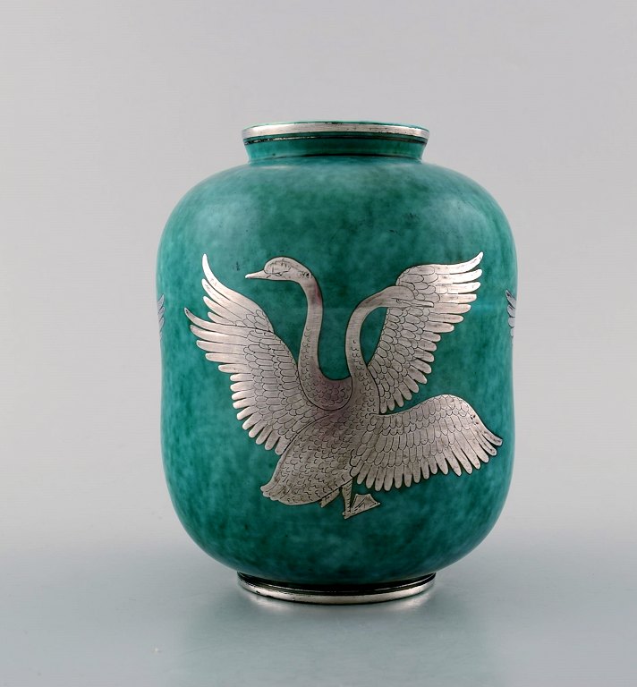 Wilhelm Kåge, Gustavsberg, Argenta Art deco ceramic vase decorated with swans.