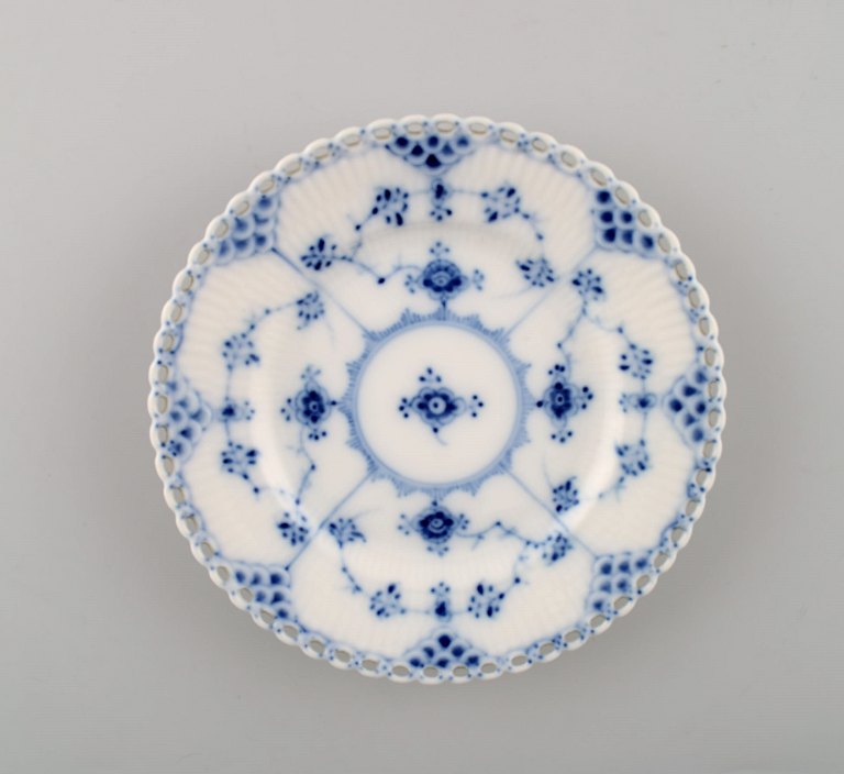 Royal Copenhagen Blue Fluted Full Lace Dessert Plate # 1/1088.
