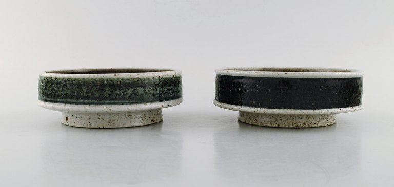 To Rörstrand/Rørstrand skåle i glaseret keramik. 1960