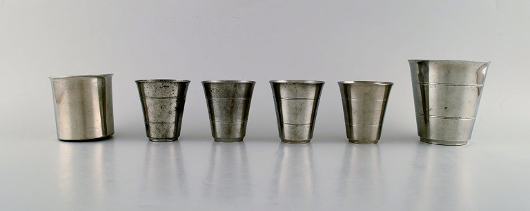 Just Andersen. Six early drink cups in pewter. 1930