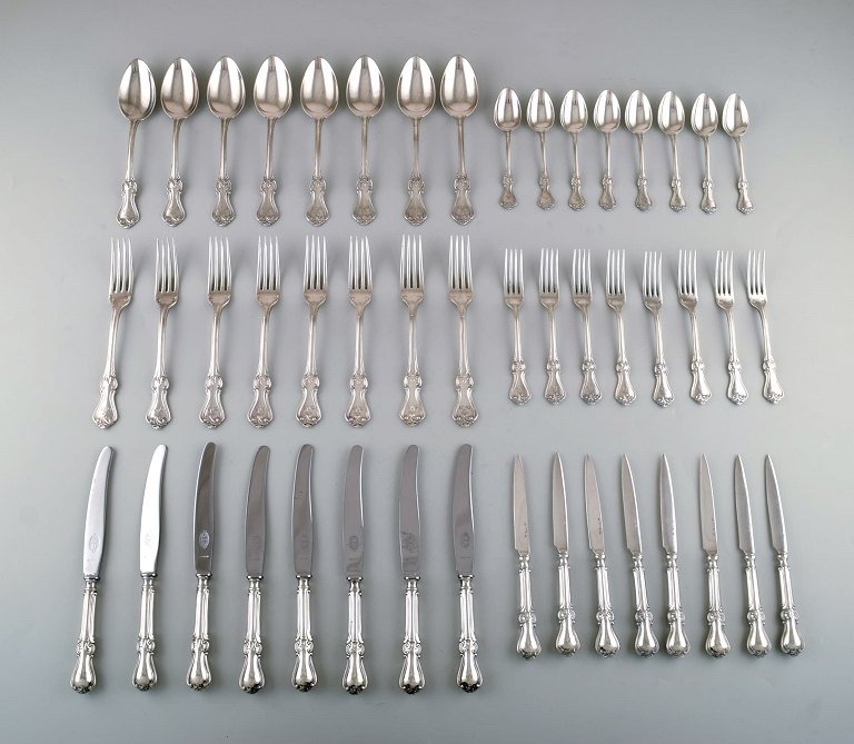 Karl Almgren, Sweden. Complete dinner service for eight people in silver (830). 
Dated 1931.
