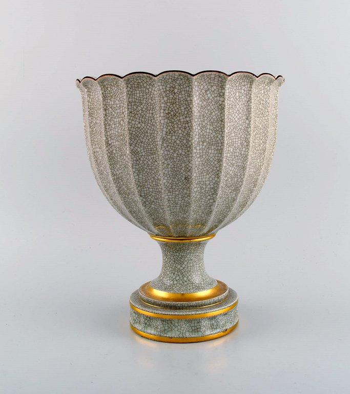 Royal Copenhagen crackle art deco vase with gold decoration. Rare form. Mid-20th 
century.
