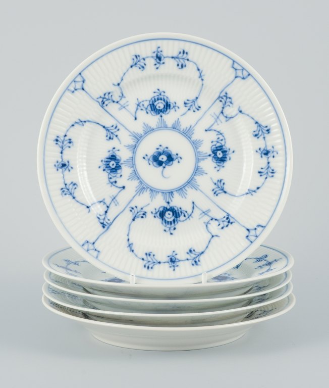 Royal Copenhagen, Blue Fluted plain, five plates.