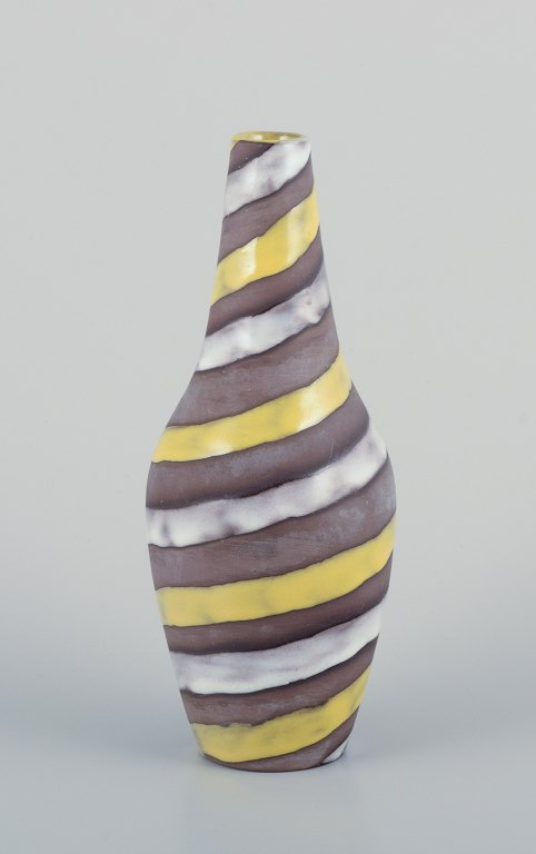 Ingrid Atterberg (1920-2008) for Upsala Ekeby, Sweden. "Spiral" ceramic vase.
