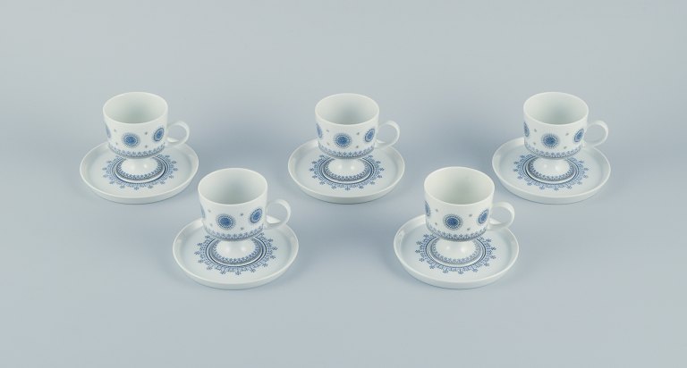Tapio Wirkkala for Rosenthal Studio-linie. A set of five demitasse cups with 
saucers. Modernist retro design.