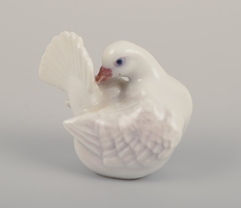 Royal Copenhagen porcelain figurine of a white dove.