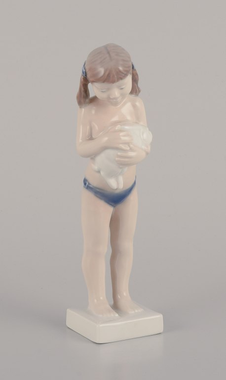 Royal Copenhagen, porcelænsfigur af pige med kanin.