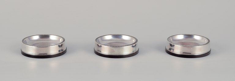 GAB, Sweden.
Three salt cellars in 830 silver.