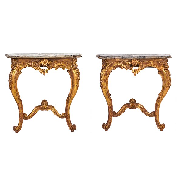 Pair of Danish gilt Rococo Consoles with marble imitated tops. Denmark circa 
1760. H: 71cm. Top: 71x32cm