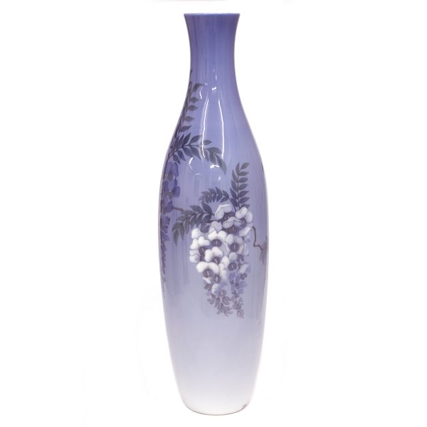 Sehr grosse unika Vase von Jenny Meyer für Royal Copenhagen. Signiert "JM" und 
"Jenny Meyer 9/6 1925". H: 74cm