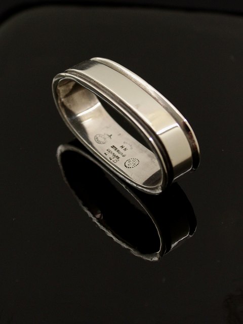 Georg Jensen  design Harald Nielsen servietring