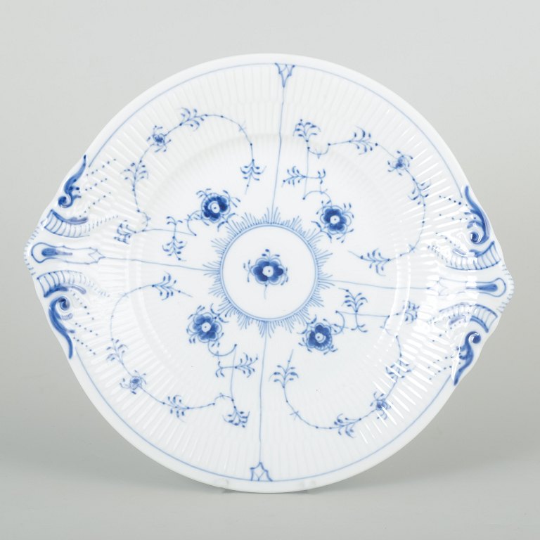 Royal Copenhagen Blue Fluted Plain 
Serving dish, model 1/319.