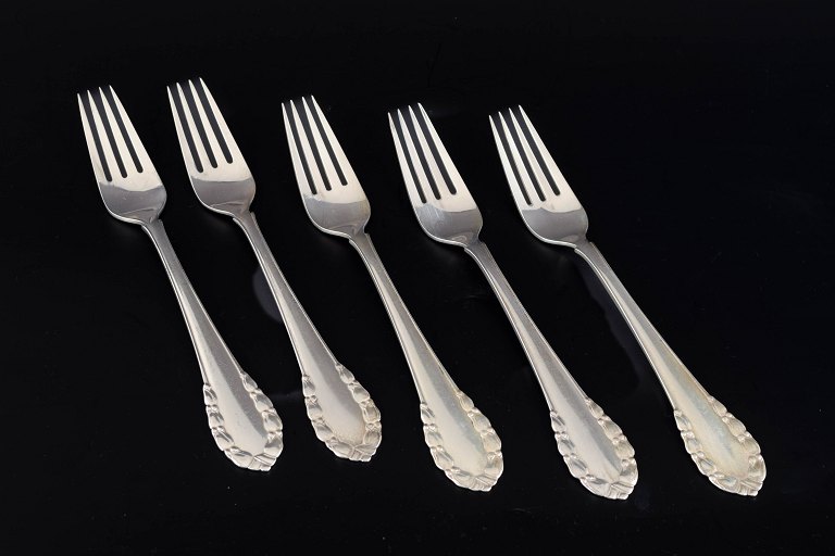Georg Jensen
5 dinner forks, “Lily of the Valley”.