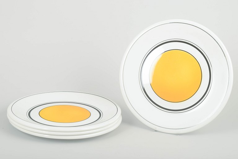 Richard Ginori
Fire Middagstallerkener, Mondovì-dekoration, 1960’erne.