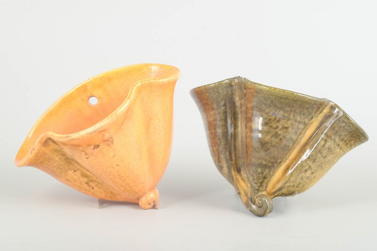 Kähler, DanmarkVæghængte urtepotter, 1930’erne.