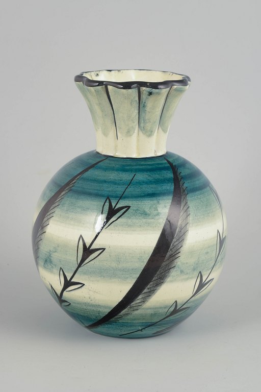 Ilse Claesson for Rörstrand, “Löja” vase.