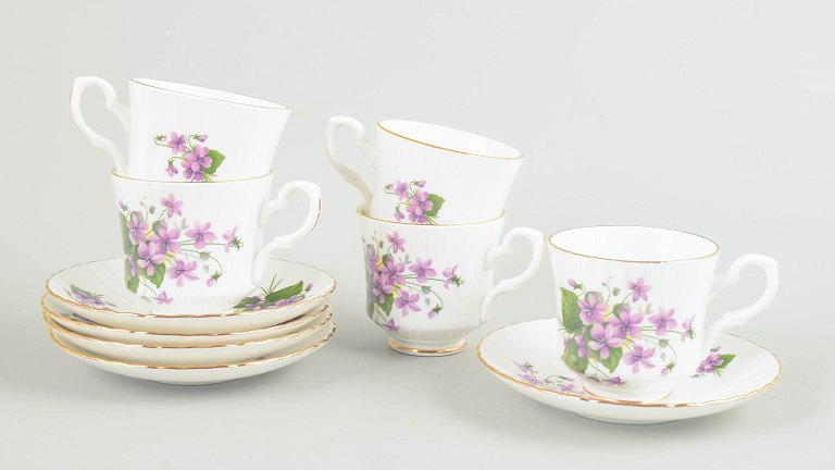 Royal Stafford, kaffesæt på 5 kopper og underkopper.