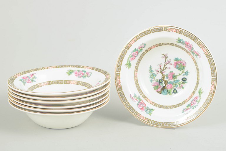 Wedgwood & Co Ltd, sæt på 7 skåle.
