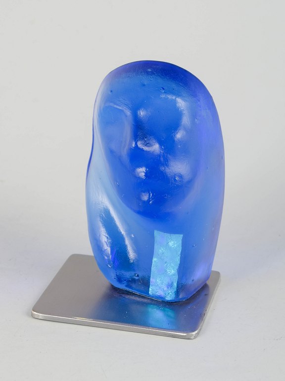 Georgianna Kralli, unik studioglas skulptur "Ung II".