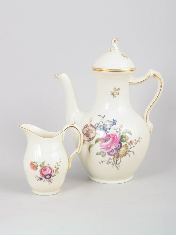 Royal Copenhagen Frijsenborg kaffekande og flødekande.