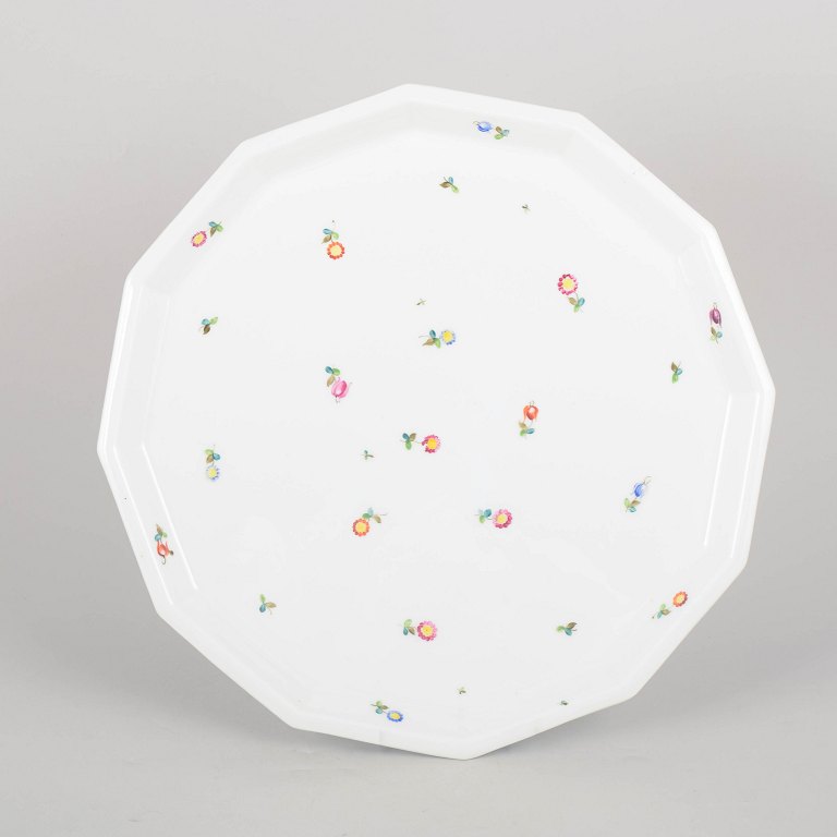 Stort tysk porcelænsfad.