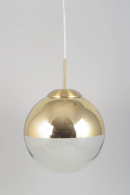 Globo Austria, loftslampe.